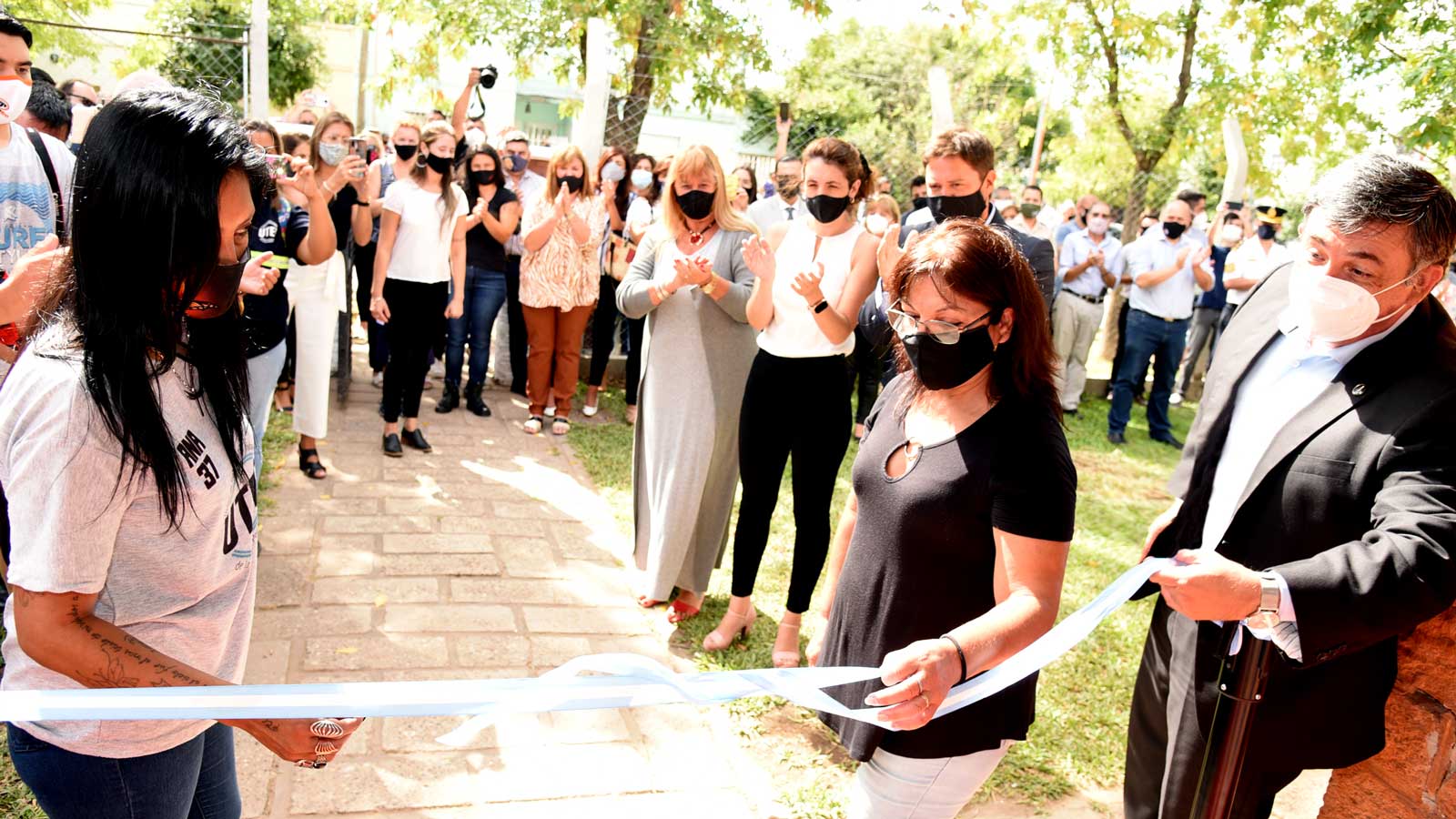 Fue inaugurada la Escuela Municipal de Arte y Oficios