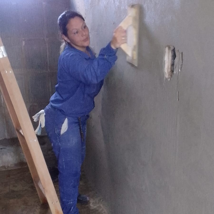 Jésica, egresada de la Escuela Municipal de Arte y Oficios “Héroes de Malvinas” comparte su mensaje para este 8 de Marzo.