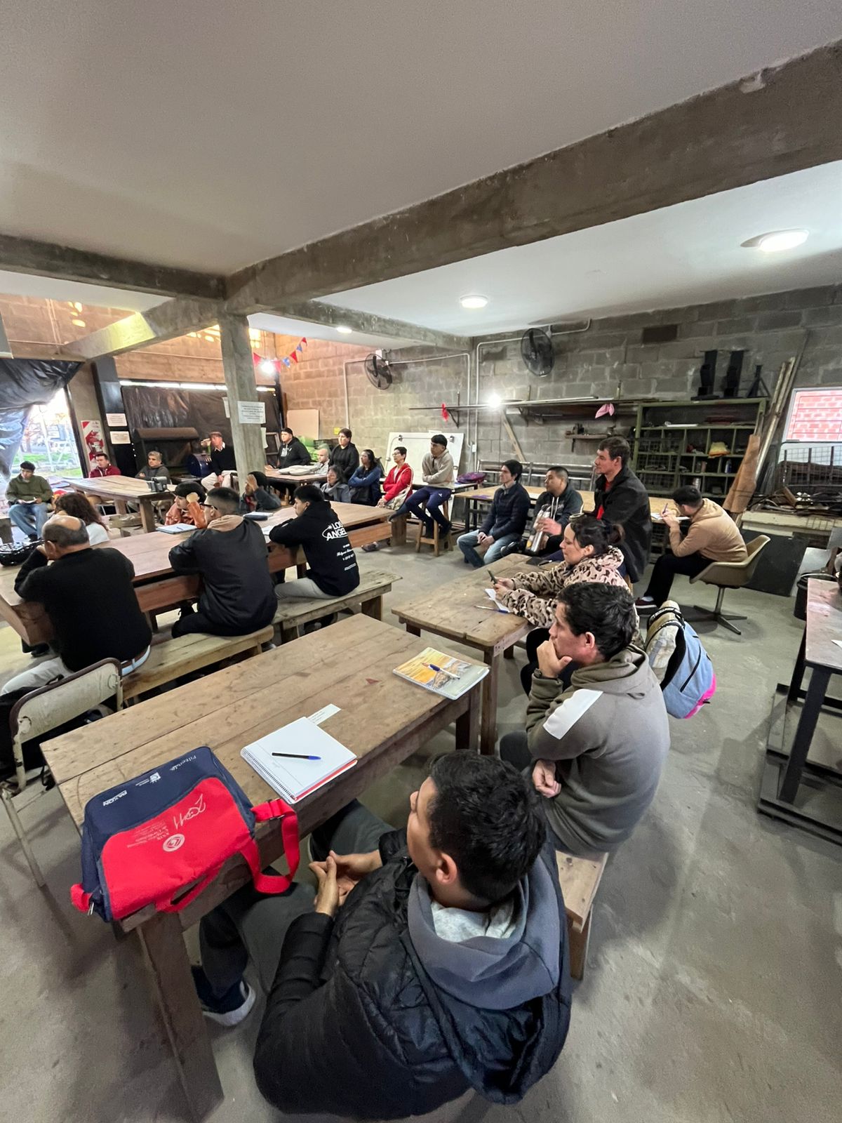 Segunda cohorte de formación en electricidad domiciliaria supera expectativas de convocatoria